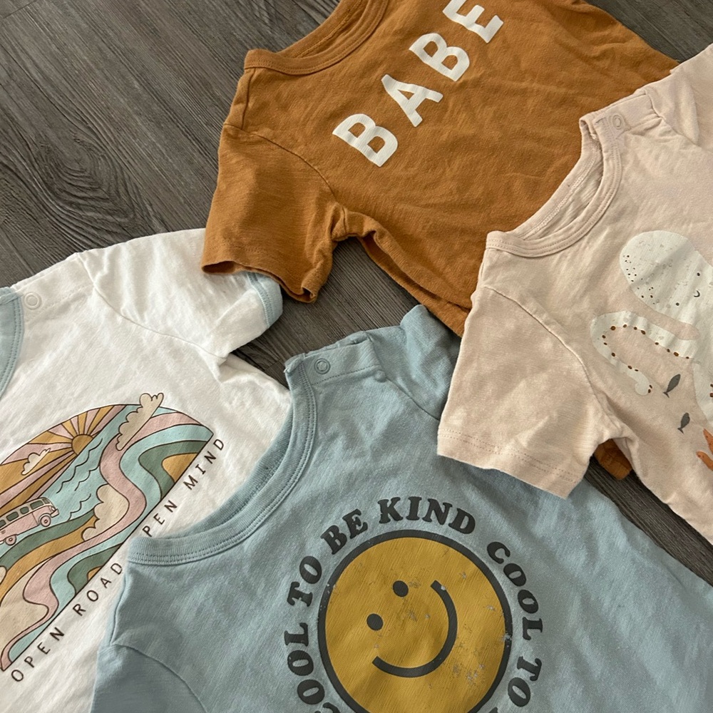 Little Co. Toddler Graphic T-Shirts Set - 4 tops size 24 months - Picture 2 of 7